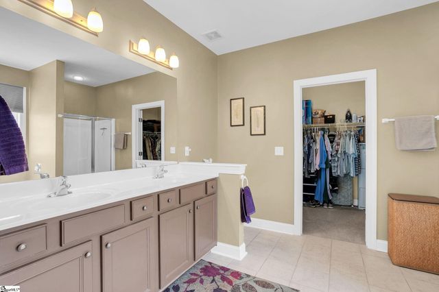 201 Franklin Oaks Lane, Greer, SC 29651