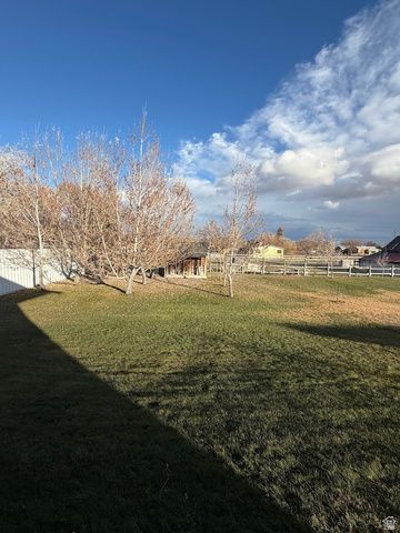 355 S 200 W, Orangeville, UT 84537