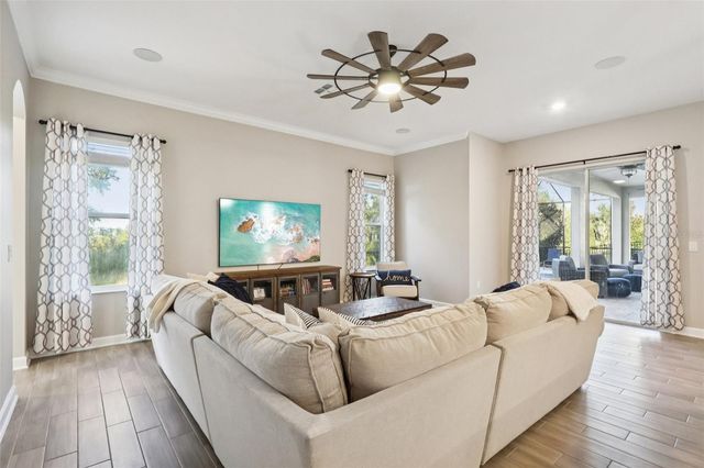 8847 FALLEN OAK DRIVE, Davenport, FL 33896