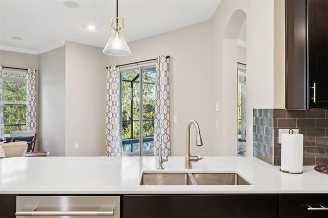 8847 FALLEN OAK DRIVE, Davenport, FL 33896