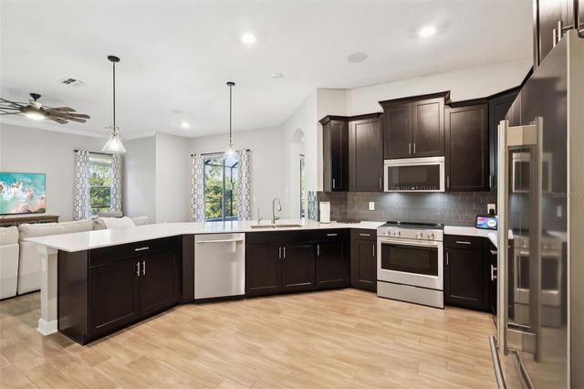 8847 FALLEN OAK DRIVE, Davenport, FL 33896