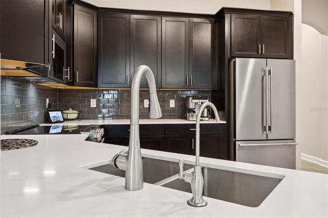 8847 FALLEN OAK DRIVE, Davenport, FL 33896