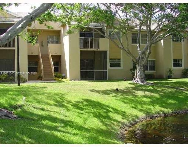 631 Cypress Lake Blvd E17, Deerfield Beach, FL 33064