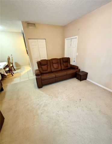 631 Cypress Lake Blvd E17, Deerfield Beach, FL 33064
