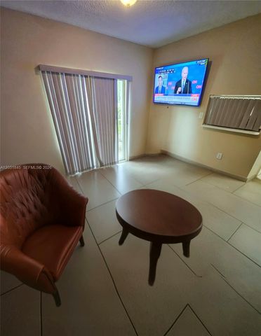 631 Cypress Lake Blvd E17, Deerfield Beach, FL 33064