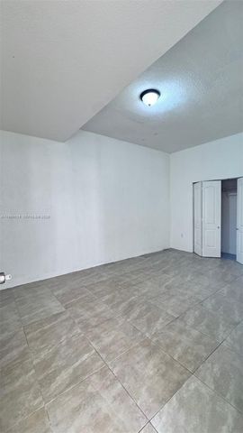 15245 SW 30th Ter, Miami, FL 33185