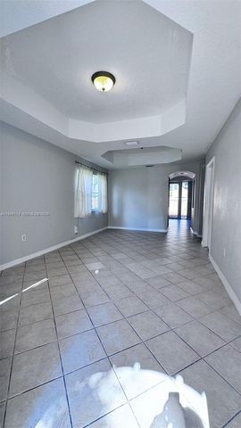 15245 SW 30th Ter, Miami, FL 33185