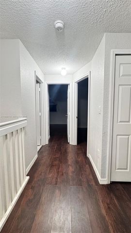 15245 SW 30th Ter, Miami, FL 33185