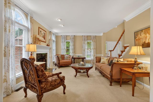 3506 CURTICE FARM DR, Fairfax, VA 22033