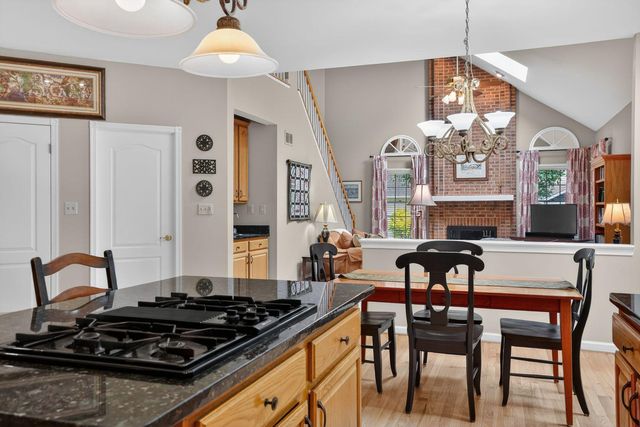 3506 CURTICE FARM DR, Fairfax, VA 22033