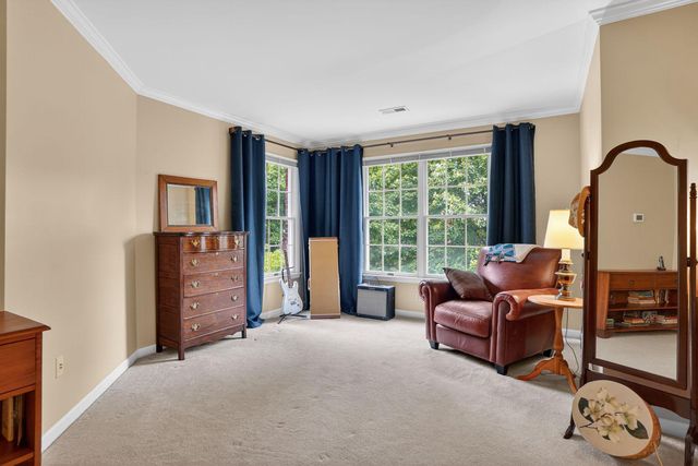 3506 CURTICE FARM DR, Fairfax, VA 22033