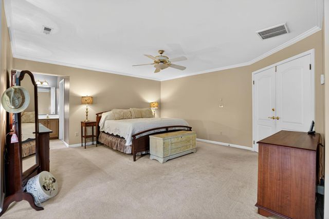 3506 CURTICE FARM DR, Fairfax, VA 22033