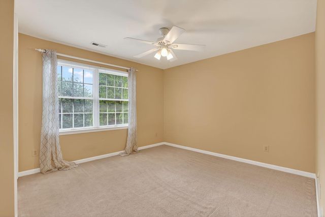 3506 CURTICE FARM DR, Fairfax, VA 22033
