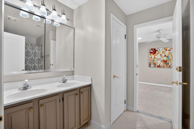 3506 CURTICE FARM DR, Fairfax, VA 22033