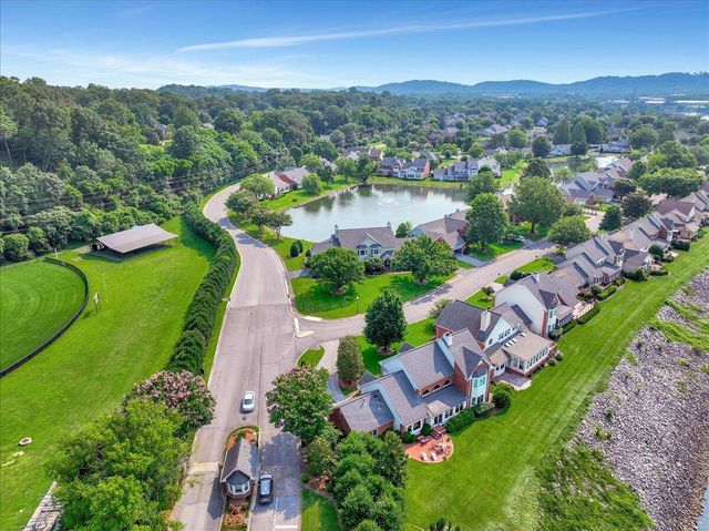 1284 Heritage Landing Drive, Chattanooga, TN 37405
