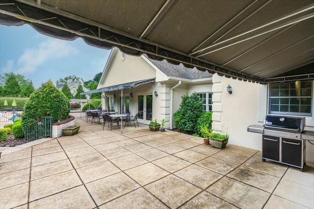 1284 Heritage Landing Drive, Chattanooga, TN 37405
