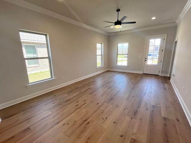 228 Owl Drive, Houma, LA 70364