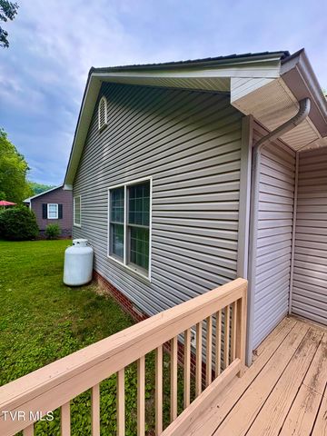 2251 Northeast Mountain Laurel Road, Norton, VA 24273