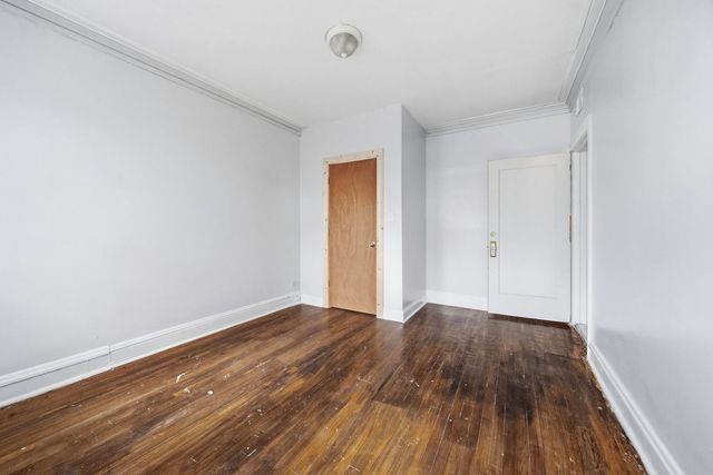 7913 S Laflin Street 1R, Chicago, IL 60620