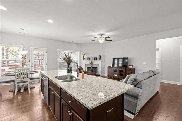 197 Meriwether Lane, Villa Rica, GA 30180