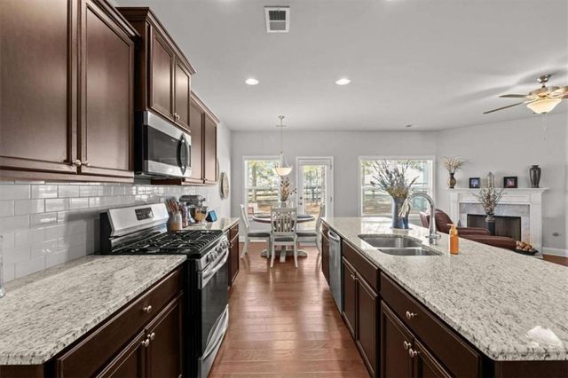 197 Meriwether Lane, Villa Rica, GA 30180