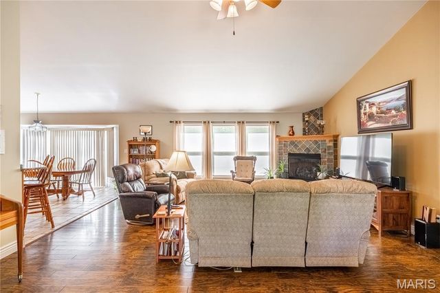 6803 Autumn Cove, Byrnes Mill, MO 63051