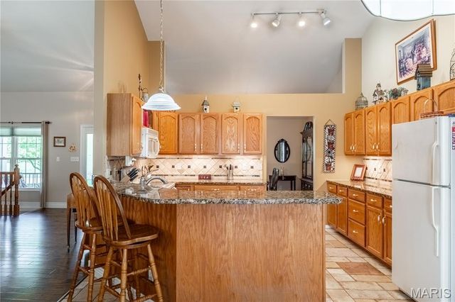 6803 Autumn Cove, Byrnes Mill, MO 63051
