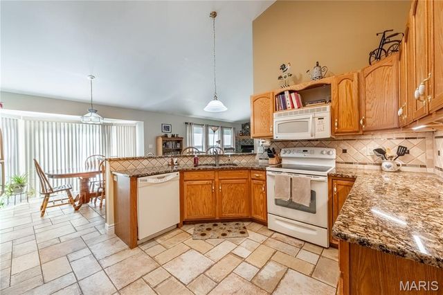 6803 Autumn Cove, Byrnes Mill, MO 63051