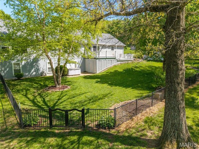 6803 Autumn Cove, Byrnes Mill, MO 63051