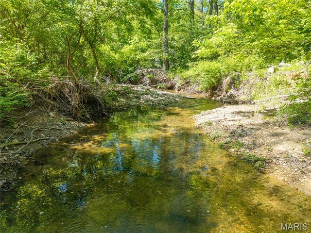 6803 Autumn Cove, Byrnes Mill, MO 63051