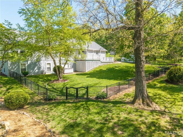 6803 Autumn Cove, Byrnes Mill, MO 63051