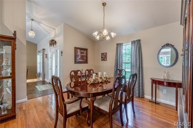 6803 Autumn Cove, Byrnes Mill, MO 63051