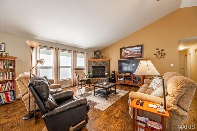 6803 Autumn Cove, Byrnes Mill, MO 63051
