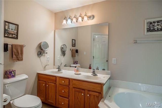 6803 Autumn Cove, Byrnes Mill, MO 63051
