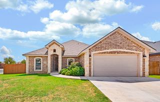 1210 Stonefield Dr, Midland, TX 79705