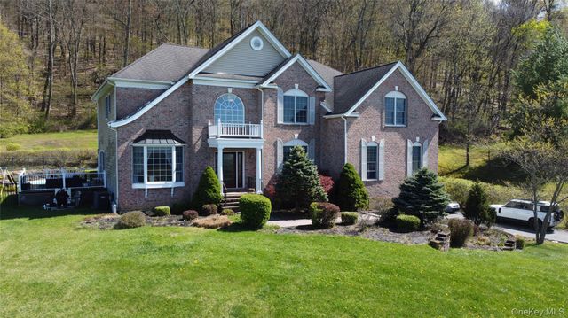 194 Devon Farms Road, Stormville, NY 12582