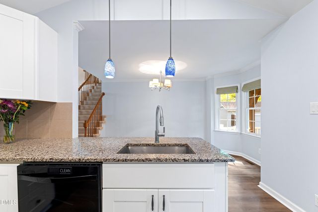 114 Cambrian Way, Cary, NC 27511