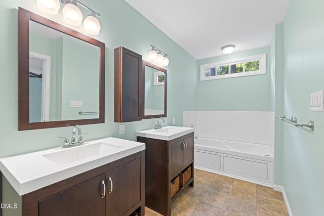 114 Cambrian Way, Cary, NC 27511