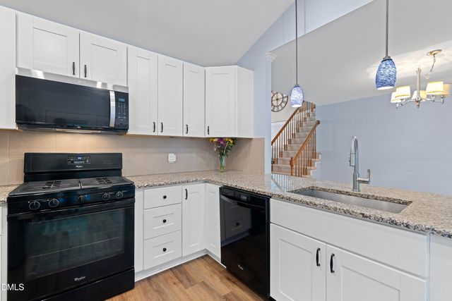 114 Cambrian Way, Cary, NC 27511