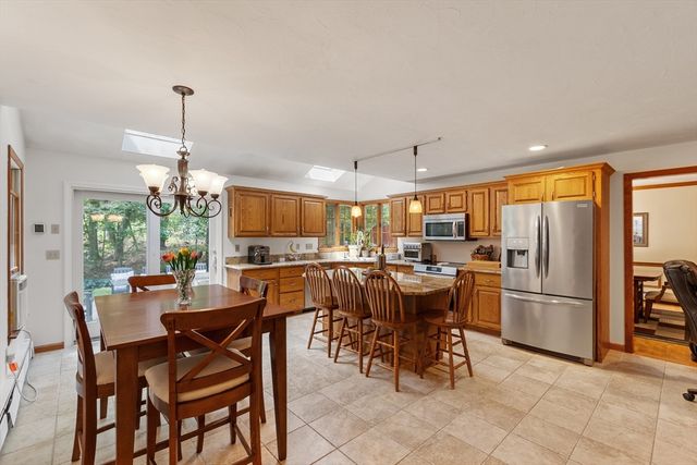 492 Stow Rd, Marlborough, MA 01752