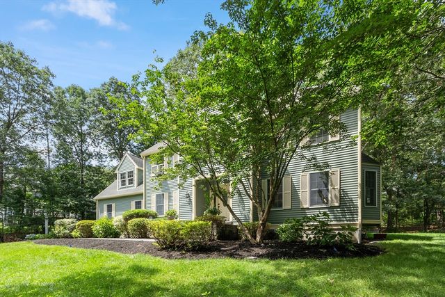 492 Stow Rd, Marlborough, MA 01752