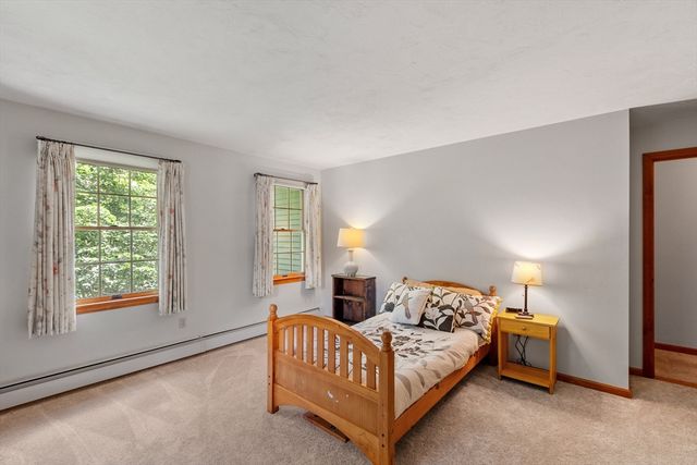 492 Stow Rd, Marlborough, MA 01752