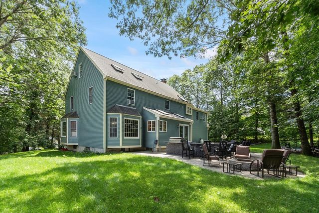 492 Stow Rd, Marlborough, MA 01752