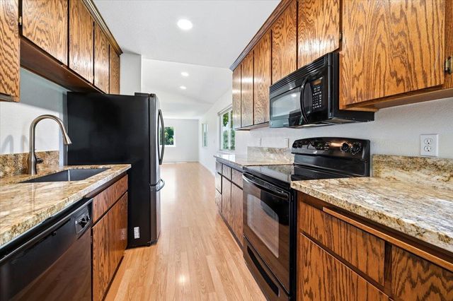 20525 Poker Flats, Penn Valley, CA 95946