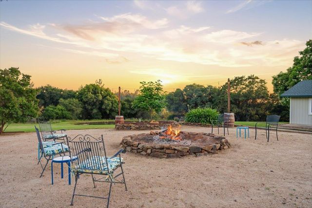 20525 Poker Flats, Penn Valley, CA 95946