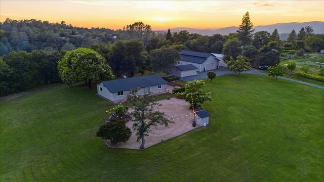 20525 Poker Flats, Penn Valley, CA 95946