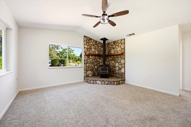 20525 Poker Flats, Penn Valley, CA 95946