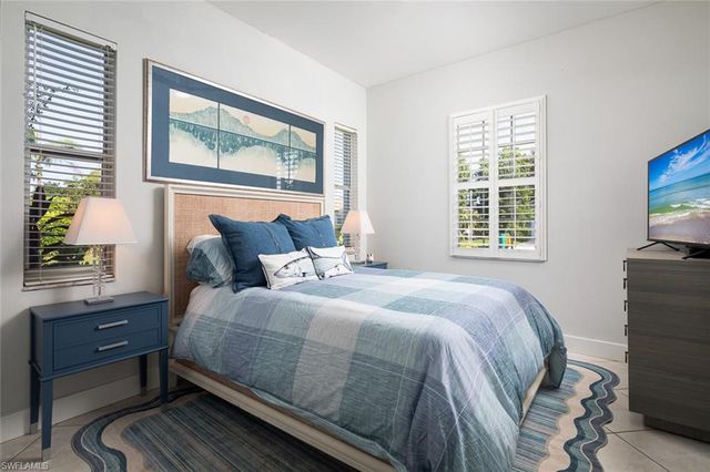 3308 Duchess DR, Naples, FL 34112