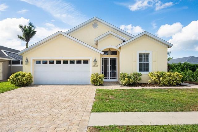 3308 Duchess DR, Naples, FL 34112