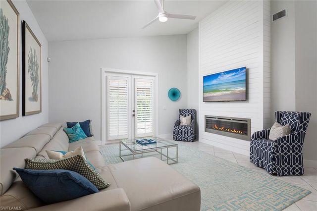 3308 Duchess DR, Naples, FL 34112